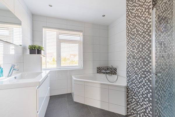 Medium property photo - Nijmanhof 18, 2375 WD Rijpwetering